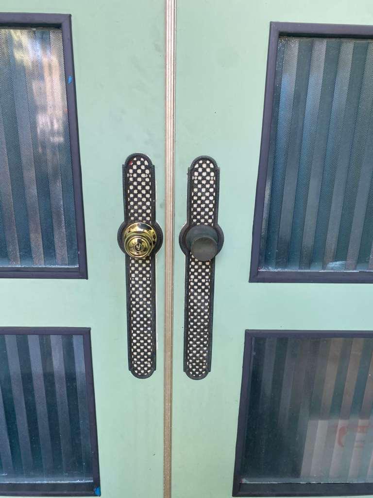 Residential locksmith